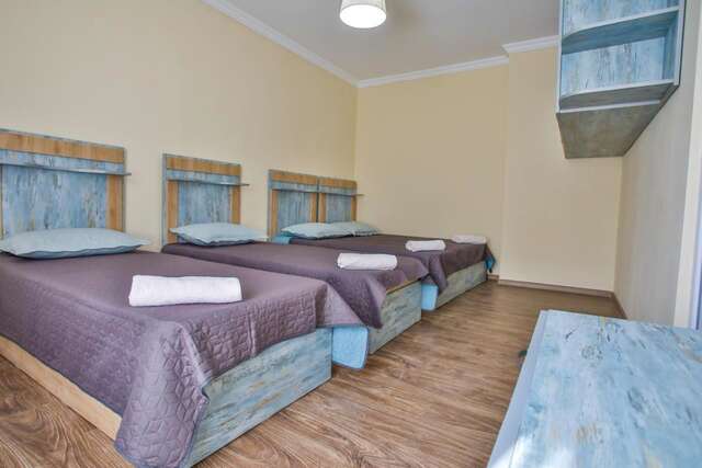 Отели типа «постель и завтрак» 85A Кутаиси-6