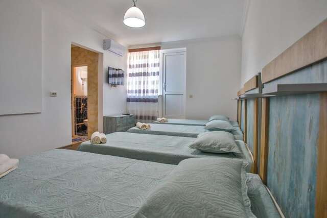 Отели типа «постель и завтрак» 85A Кутаиси-49